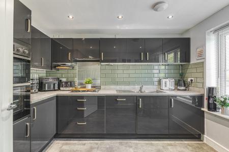 3 bedroom Detached house for sale in Brackenhill Close, Littleover, Derby, DE23