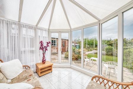 3 bedroom Detached bungalow for sale in Field Rise, Littleover, DE23