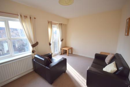 2 bedroom Apartment to let in Drage Street, Chester Green, Derby, DE1