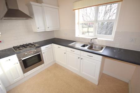 2 bedroom Apartment to let in Drage Street, Chester Green, Derby, DE1