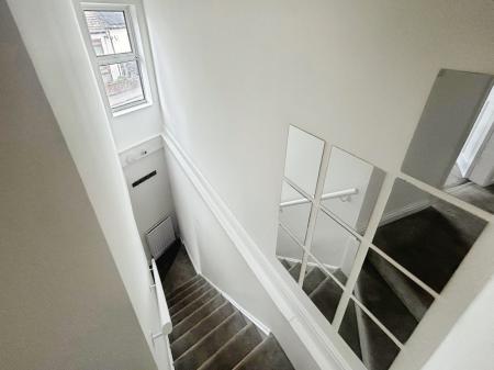 2 bedroom Terraced House to let in High Street, Heanor, DE75