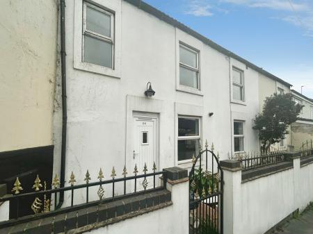 High Street, Heanor, DE75