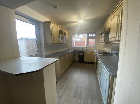 3 bedroom Semi-detached house to let in Blankney Close, Stenson Fields, Derby, DE24