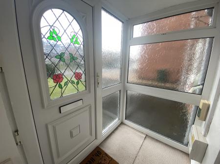 3 bedroom Semi-detached house to let in Blankney Close, Stenson Fields, Derby, DE24