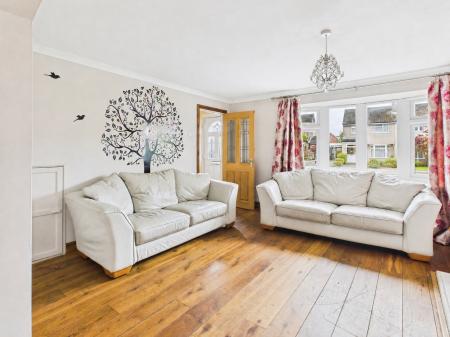 3 bedroom Semi-detached house for sale in Cromford Drive, Mickleover, Derby, DE3