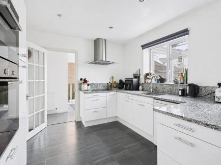 4 bedroom Detached house for sale in Ford Lane, Willington, Derby, DE65