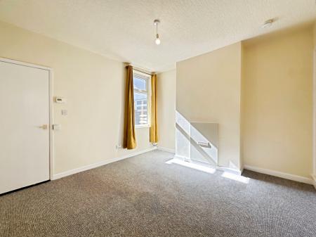 3 bedroom Terraced House to let in Goodman Street, Burton on Trent, DE14