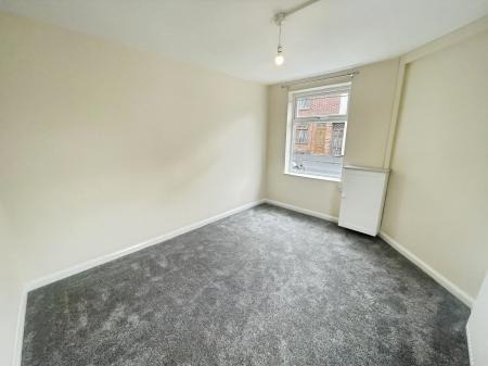1 bedroom Flat to let in Victoria Street, Burton on Trent, DE14