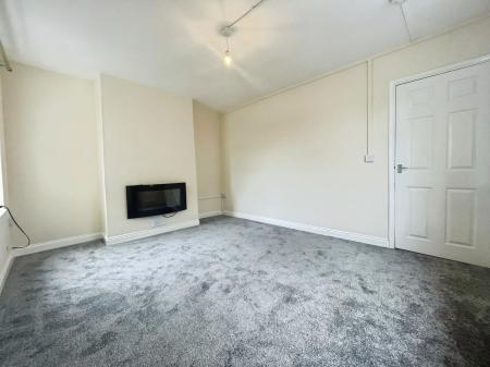 1 bedroom Flat to let in Victoria Street, Burton on Trent, DE14