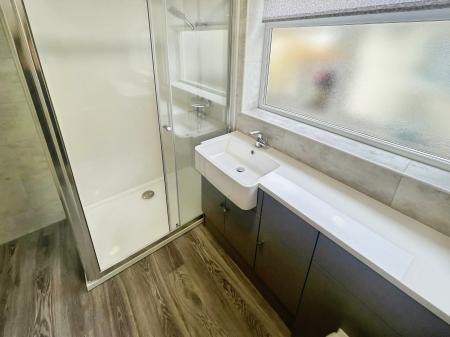 1 bedroom Flat to let in Victoria Street, Burton on Trent, DE14
