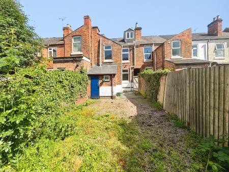 3 bedroom Terraced House to let in Cowley Street, Derby, Derby, DE1