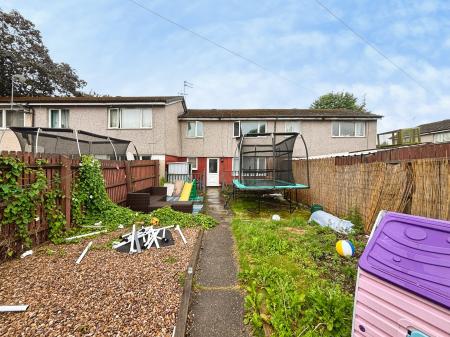3 bedroom Terraced House to let in Nairn Avenue, Chaddesden, Derby, DE21