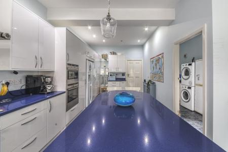 7 bedroom Detached house for sale in Whitaker Road, Littleover, DE23