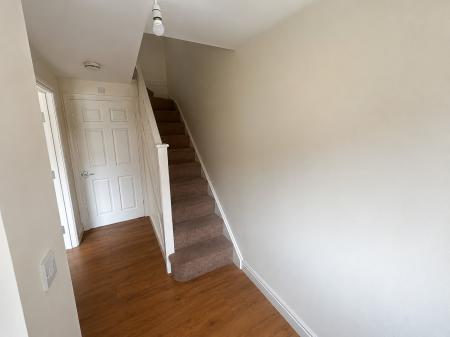 3 bedroom Semi-detached house to let in Haworth Close, Stretton, Alfreton, DE55