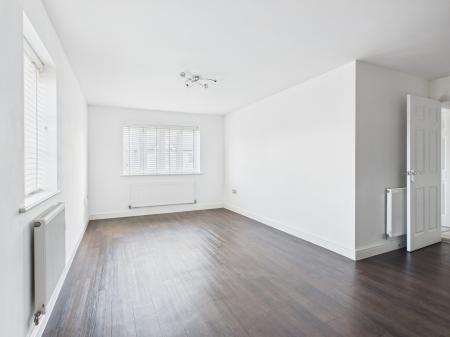 2 bedroom Apartment for sale in Dove Place, Hatton, Derby, DE65