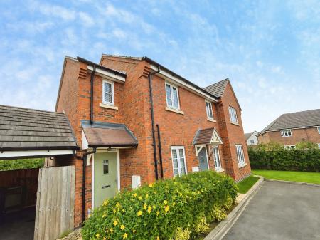 2 bedroom Apartment for sale in Dove Place, Hatton, Derby, DE65