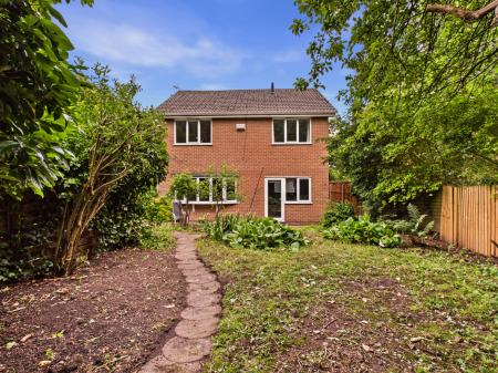 4 bedroom Detached house for sale in Whitaker Gardens, Derby, DE23