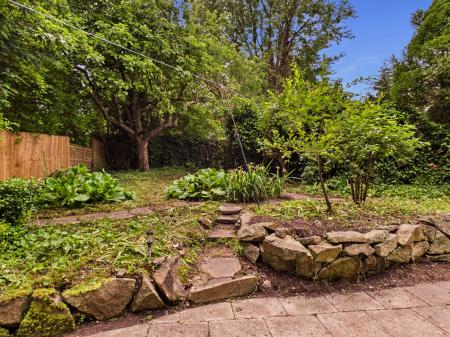 4 bedroom Detached house for sale in Whitaker Gardens, Derby, DE23