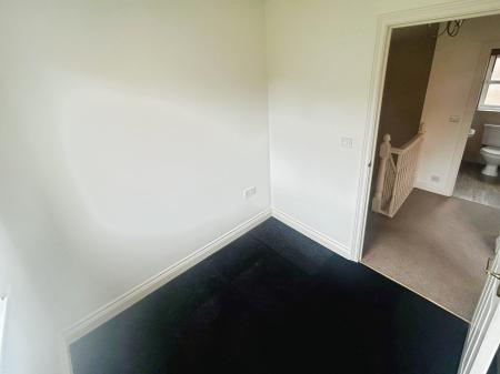 3 bedroom Semi-detached house to let in Adcock Close, Corby Glen, Grantham, NG33