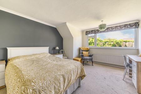 4 bedroom Detached house for sale in Pares Way, Ockbrook, Derby, DE72