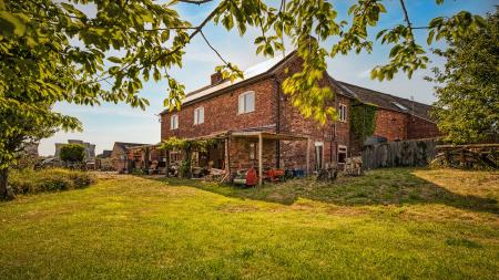 5 bedroom Farm House for sale in Buckford Lane, Stenson, DE73