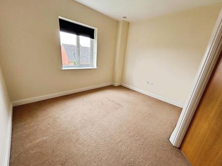 2 bedroom Apartment to let in College Green Walk, Mickleover, Derby, DE3