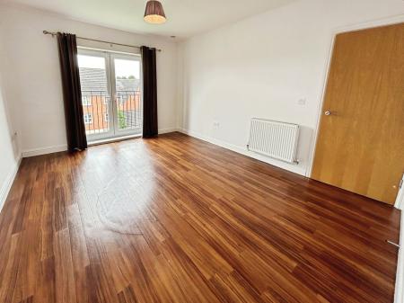 2 bedroom Apartment to let in College Green Walk, Mickleover, Derby, DE3