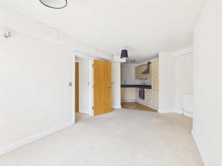 2 bedroom Apartment for sale in City Road, Chester Green, Derby, DE1