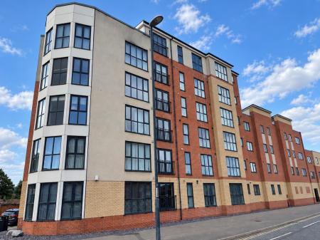 2 bedroom Apartment for sale in City Road, Chester Green, Derby, DE1