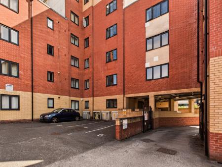 2 bedroom Apartment for sale in City Road, Chester Green, Derby, DE1