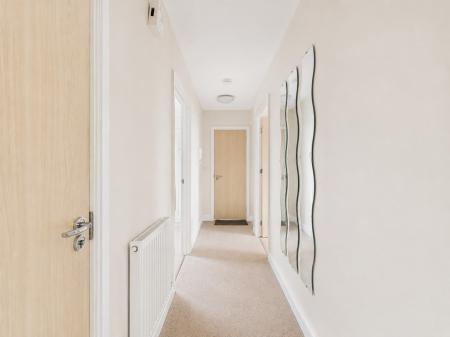 2 bedroom Flat for sale in Roman Road, Chester Green, Derby, DE1