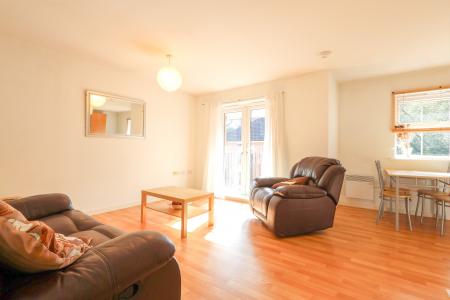 2 bedroom Flat for sale in Badgerdale Way, Heatherton Village, Derby, DE23
