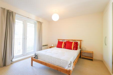 2 bedroom Flat for sale in Badgerdale Way, Heatherton Village, Derby, DE23