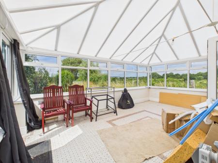 3 bedroom Detached bungalow for sale in Quarry Lane, Stonebroom, Alfreton, DE55