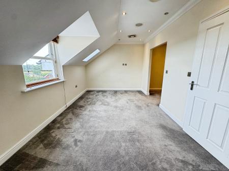 2 bedroom Apartment to let in Cole Lane, Borrowash, Derby, DE72