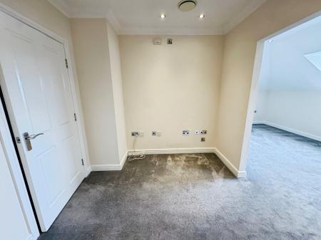 2 bedroom Apartment to let in Cole Lane, Borrowash, Derby, DE72