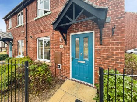 3 bedroom Semi-detached house to let in Stafford Drive, Littleover, Derby, DE23