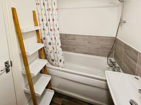 3 bedroom Semi-detached house to let in Stafford Drive, Littleover, Derby, DE23