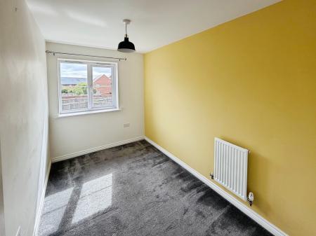 3 bedroom Semi-detached house to let in Stafford Drive, Littleover, Derby, DE23
