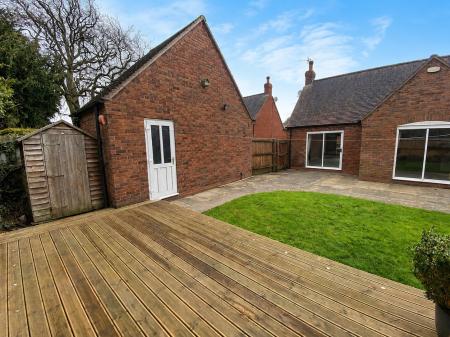 3 bedroom Detached bungalow for sale in Holly Court, Aston-on-Trent, Derby, DE72