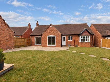 3 bedroom Detached bungalow for sale in Holly Court, Aston-on-Trent, Derby, DE72