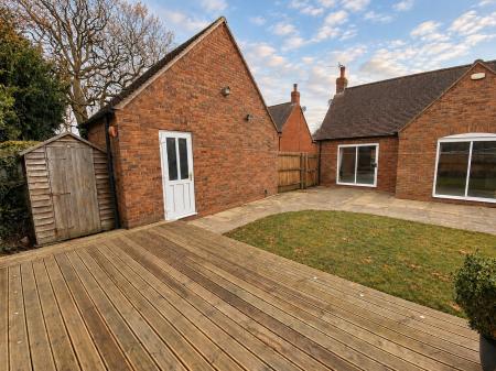 3 bedroom Detached bungalow for sale in Holly Court, Aston-on-Trent, Derby, DE72
