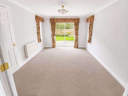 3 bedroom Detached bungalow for sale in Holly Court, Aston-on-Trent, Derby, DE72