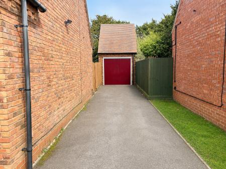3 bedroom Detached bungalow for sale in Holly Court, Aston-on-Trent, Derby, DE72