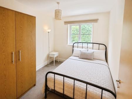 2 bedroom Flat to let in Badgerdale Way, Heatherton Village, Derby, DE23