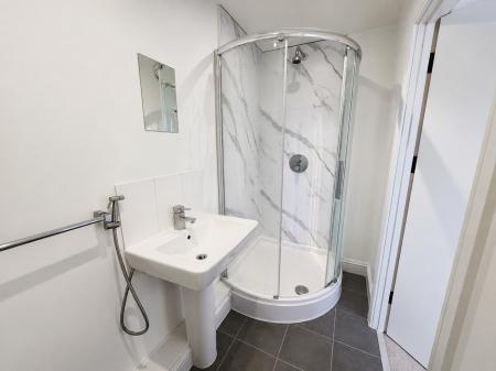 2 bedroom Apartment to let in Brook Street, Derby, DE1