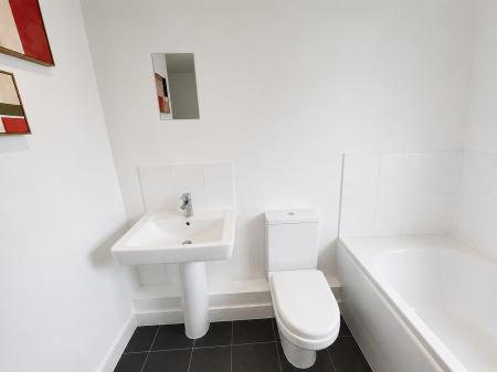 2 bedroom Apartment to let in Brook Street, Derby, DE1