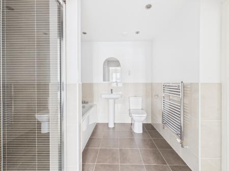 2 bedroom Apartment for sale in Dove Place, Hatton, Derby, DE65