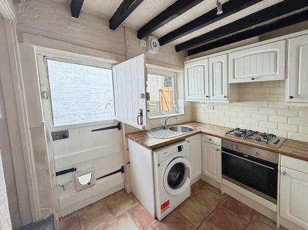 1 bedroom Terraced House to let in Park Lane, Littleover, Derby, DE23