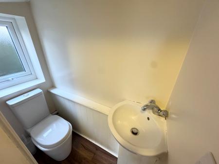 3 bedroom Detached house to let in Kings Drive, Littleover, Derby, DE23